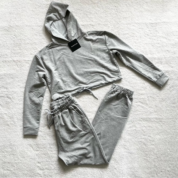 PARISIAN NWT TWO PIECE LOUNGE/ACTIVE SET SIZE 6 CONTEMPORARY COMFY STYLISH - Picture 2 of 12